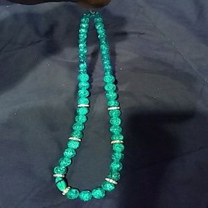 Meet your Posher, Elaine